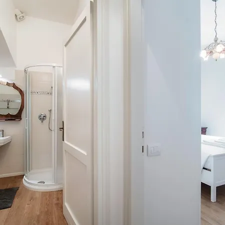 The Lemon Tree House - Center * 贝拉焦